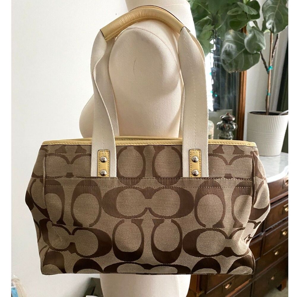 Coach Daisy Signature Tote Bag Brown Khaki Canvas Leather Shoulder Purse F14878 - Picture 3 of 15